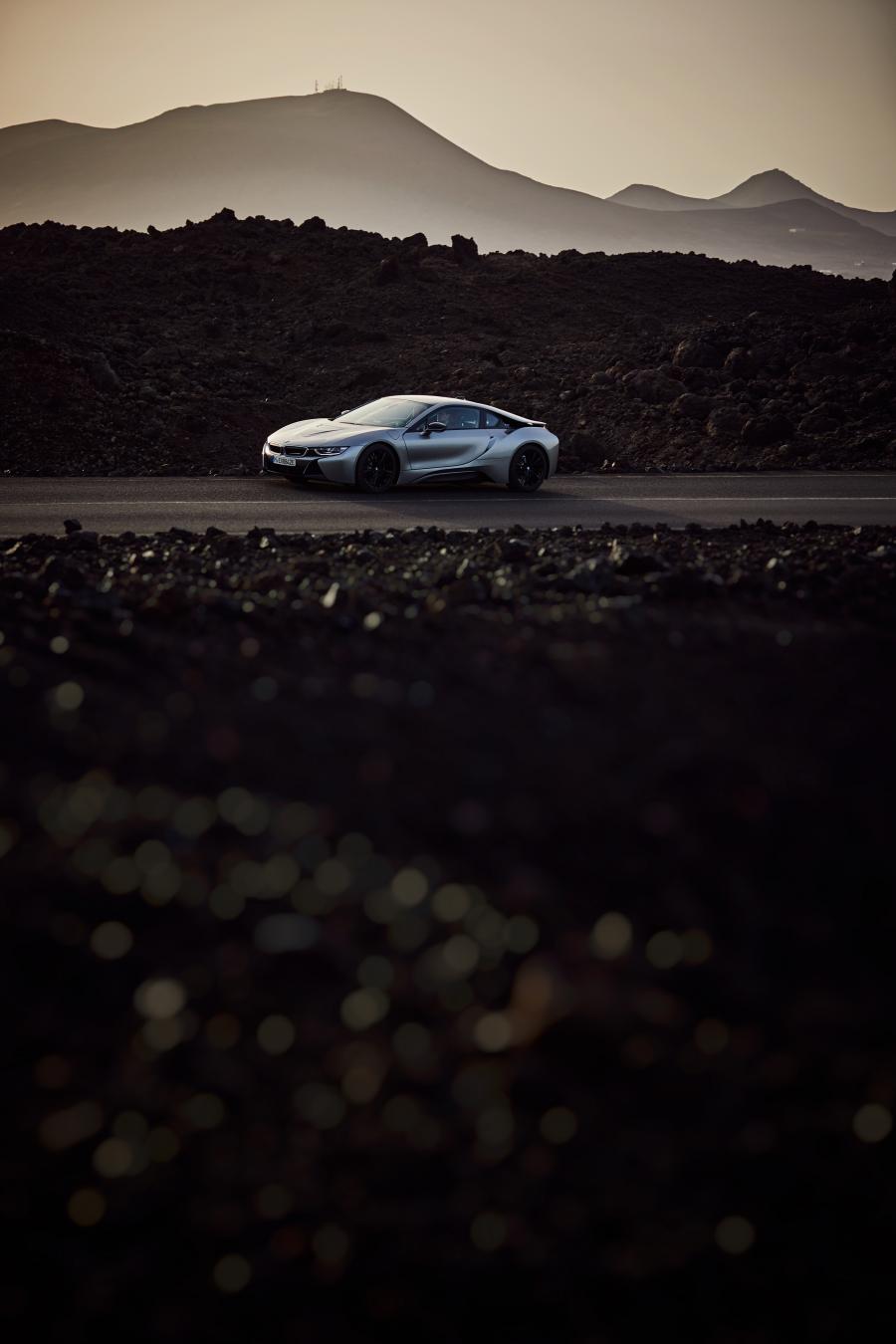  BMW i8 Coupe (I12) 2018 года  (WW) (фото 2 из 25)